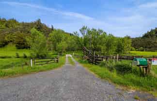 3133 Mokau Road, Mokau