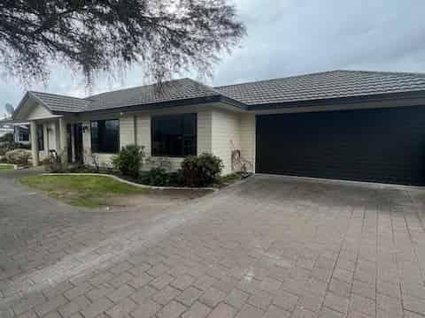 6 Northwood Road, Nukuhau