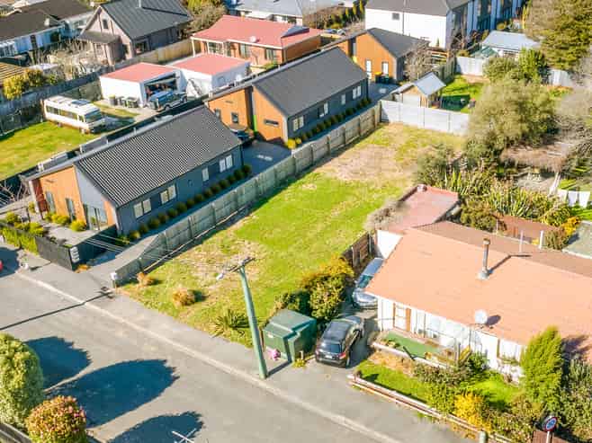 8 Radnor Street, Saint Albans