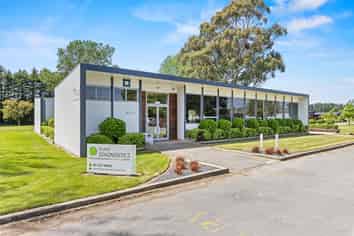 Ready-to-Occupy Office with Auditorium