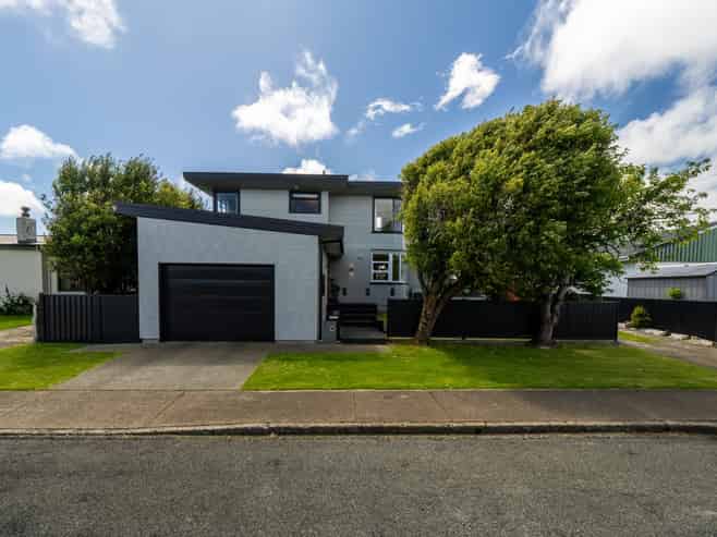 22 Fairview Avenue, Hawthorndale