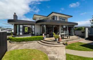 22 Fairview Avenue, Hawthorndale