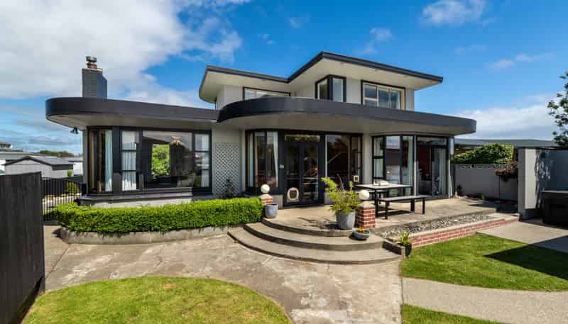 22 Fairview Avenue, Hawthorndale