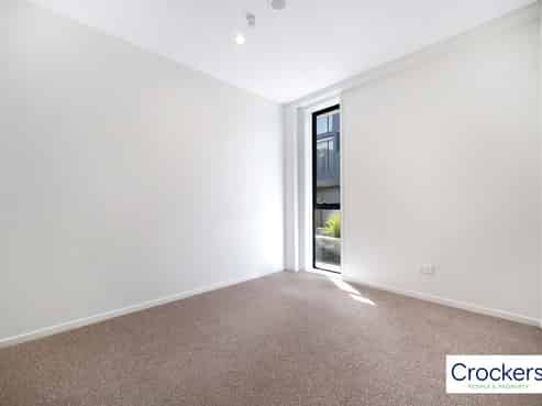 1/4 Treasure Lane, Te Atatu South