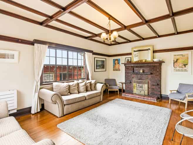 20 McGeorge Avenue, Mornington