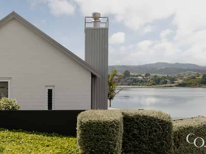 174 Grace Road, Avenues