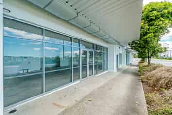  Thriving Westgate Retail Destination