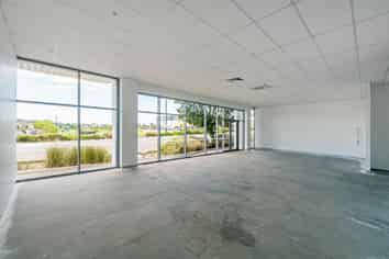  Thriving Westgate Retail Destination