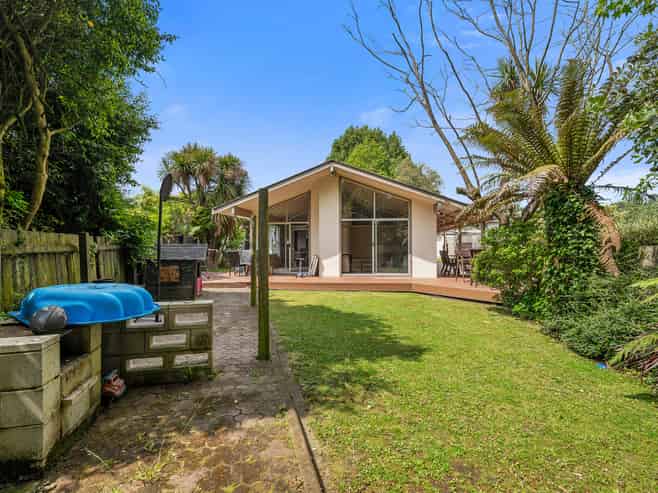 5 Helena Place, Sunnybrook