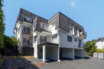 11/24a Hamilton Road, Herne Bay