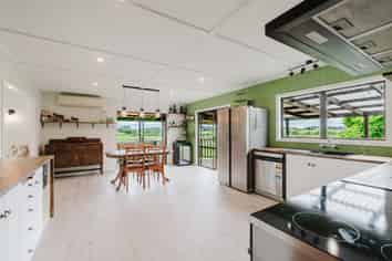 1986 Kakaramea Road, Ngahinapouri