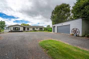 1986 Kakaramea Road, Ngahinapouri