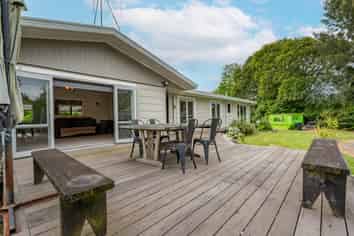 1986 Kakaramea Road, Ngahinapouri