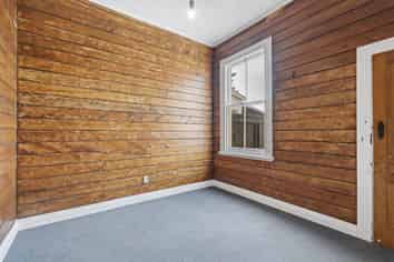 165 Lemon Street, Strandon