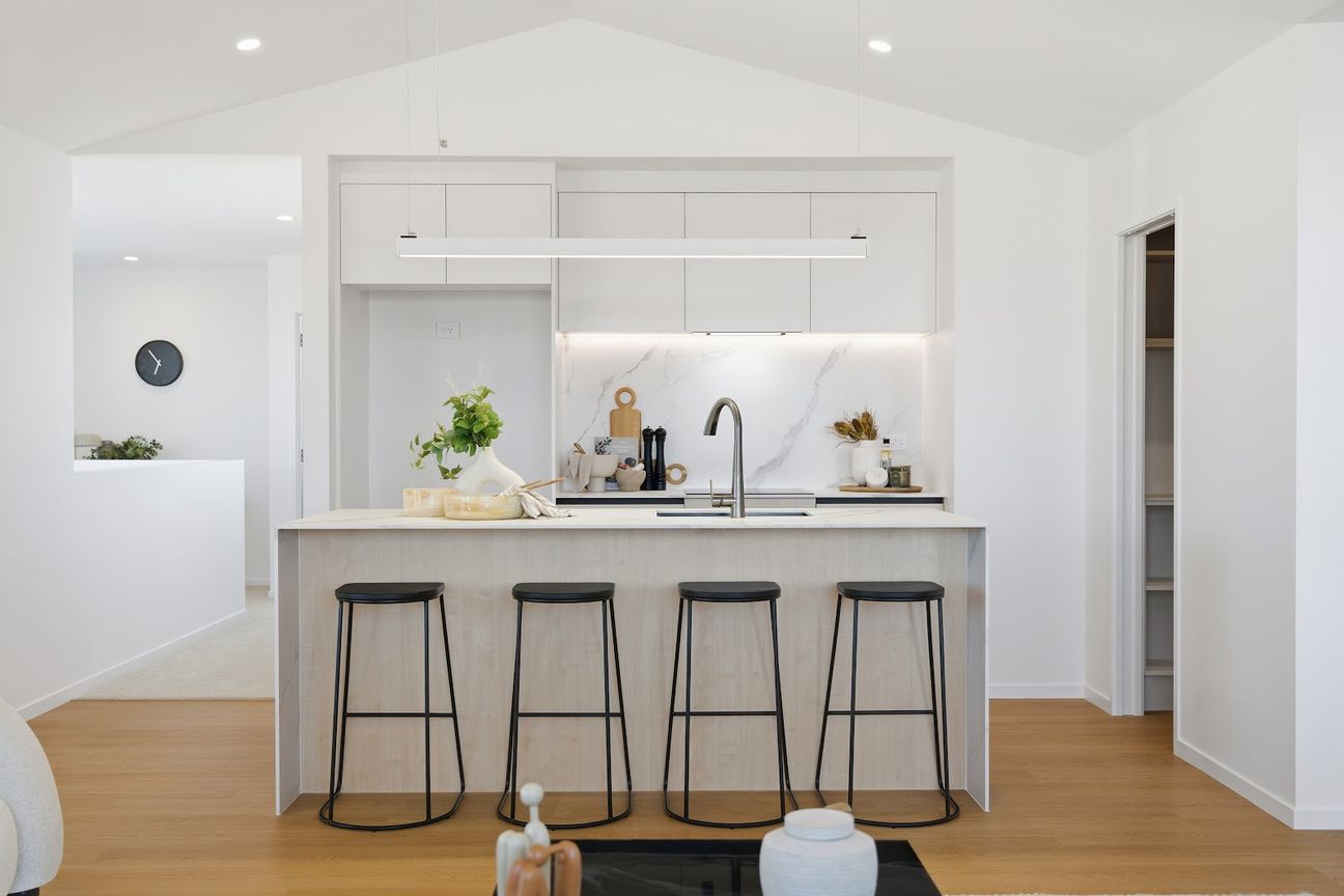 Move-In Ready With Every Detail Considered - Bild 6