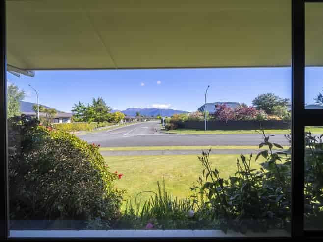 8 Bowen Street, Te Anau