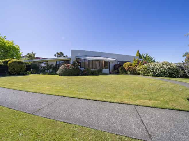 8 Bowen Street, Te Anau