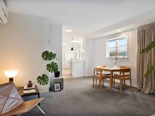 37 Chorley Avenue, Massey