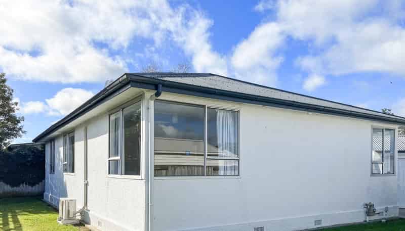 201a College Street, West End