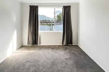 201a College Street, West End