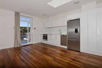 944A New North Road, Mount Albert