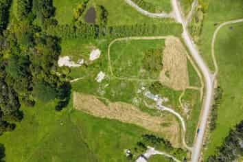 9 Petley Road, Paparoa