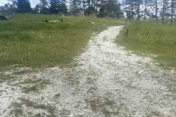 9 Petley Road, Paparoa