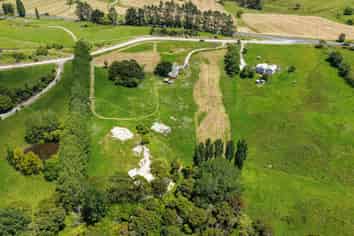 9 Petley Road, Paparoa