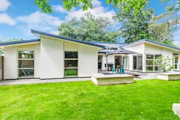1315B Courtenay Road, KIRWEE