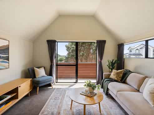 14B Landsdowne Terrace, Karori