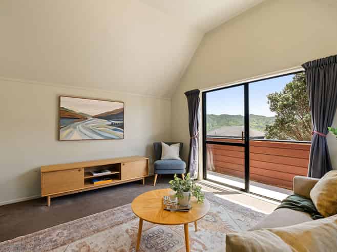 14B Landsdowne Terrace, Karori