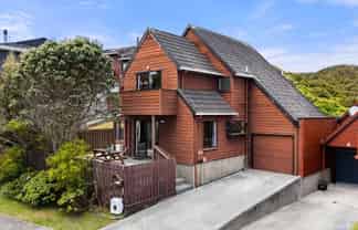 14B Landsdowne Terrace, Karori