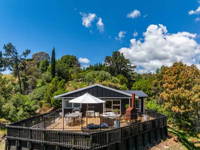 105 Durham Drive, Havelock North