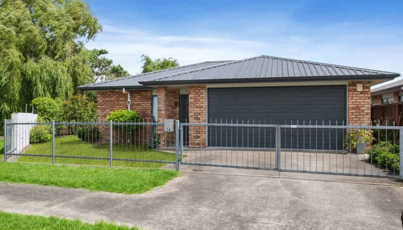 58 Airfield Road, Takanini