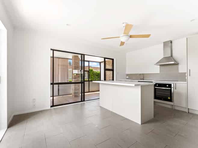 12 Riverside Road, Orewa