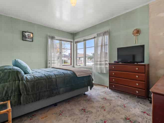 9 Durham Street, Te Atatu Peninsula