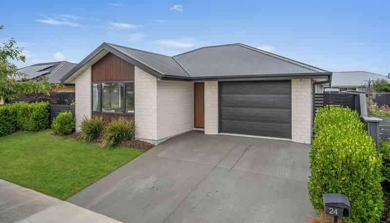 24 Awatere Street, Pegasus