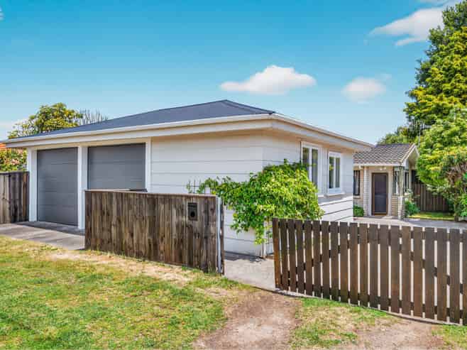 11 Kiwi Street, Taupo