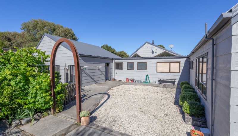 359 Hurunui Mouth Road, Domett