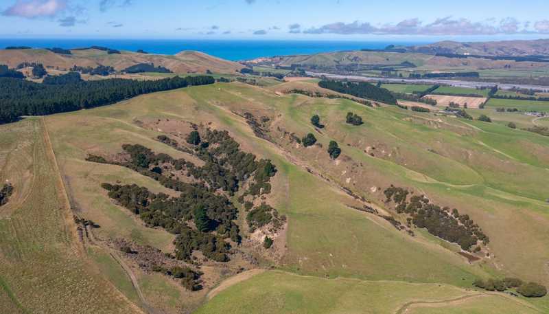 359 Hurunui Mouth Road, Domett