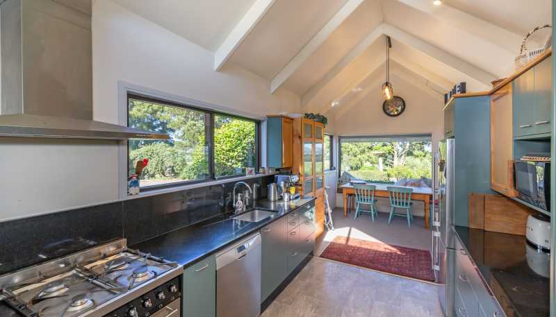 359 Hurunui Mouth Road, Domett