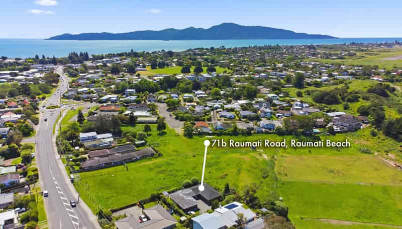 71B Raumati Road, Raumati Beach