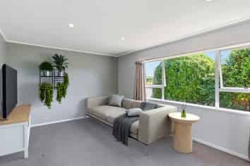 71B Raumati Road, Raumati Beach