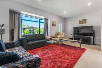 Auckland - Address withheld