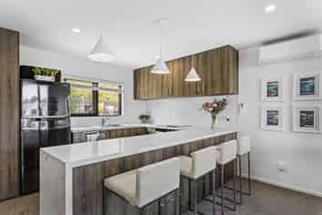 43 Holystone Road, Whitby