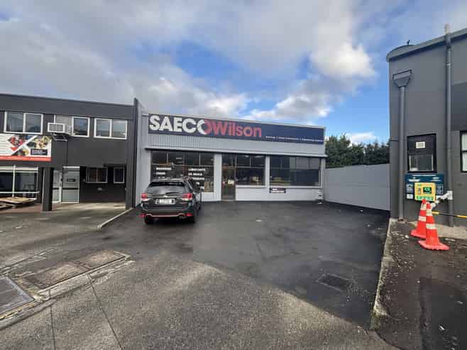 New owner says find me a tenant!