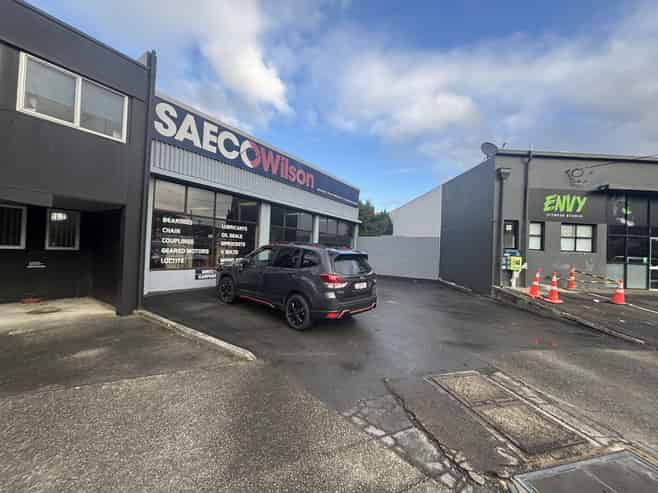 New owner says find me a tenant!