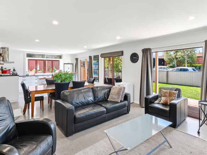 2 Ray Street, Cromwell