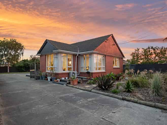 4 Doreen Street, Aranui