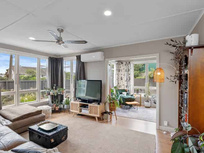 4 Doreen Street, Aranui